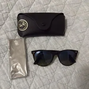 Ray-Ban | Accessories | Rayban Wayfarer Ii Sunglasses Rb225  display picture 3